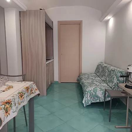 L'agapanto Viola Nocleg ze śniadaniem *